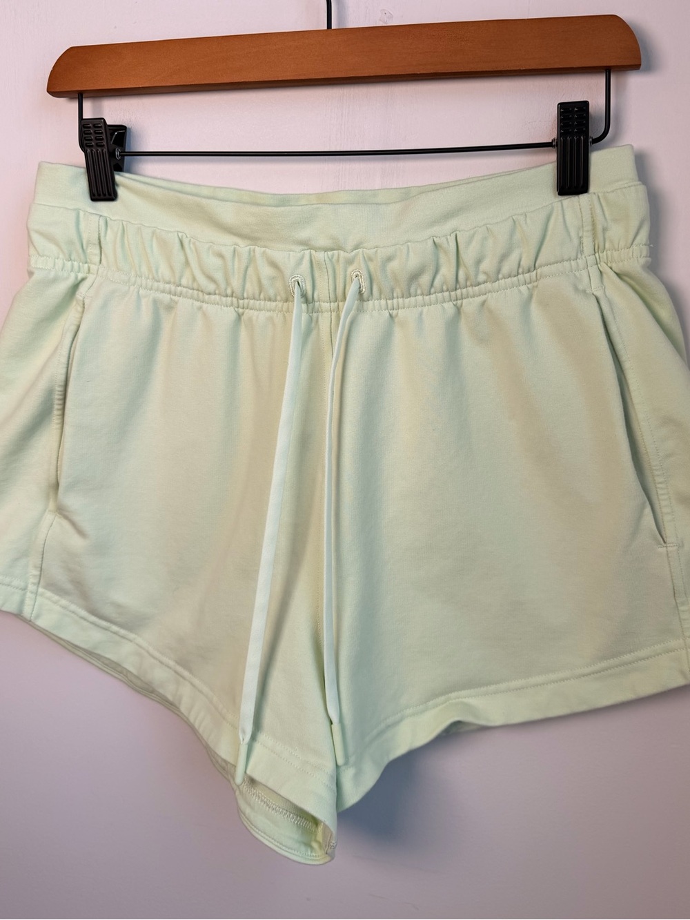 Lululemon Inner Glow High-Rise Short 3" - Picture 6 of 10